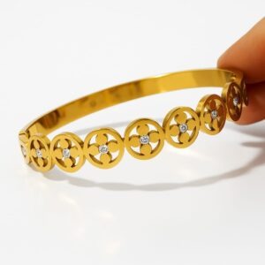 রুদ্রবিন্দু নকশার ঐতিহ্যবাহী ও ঝলমলে স্বর্ণের ব্রেসলেট